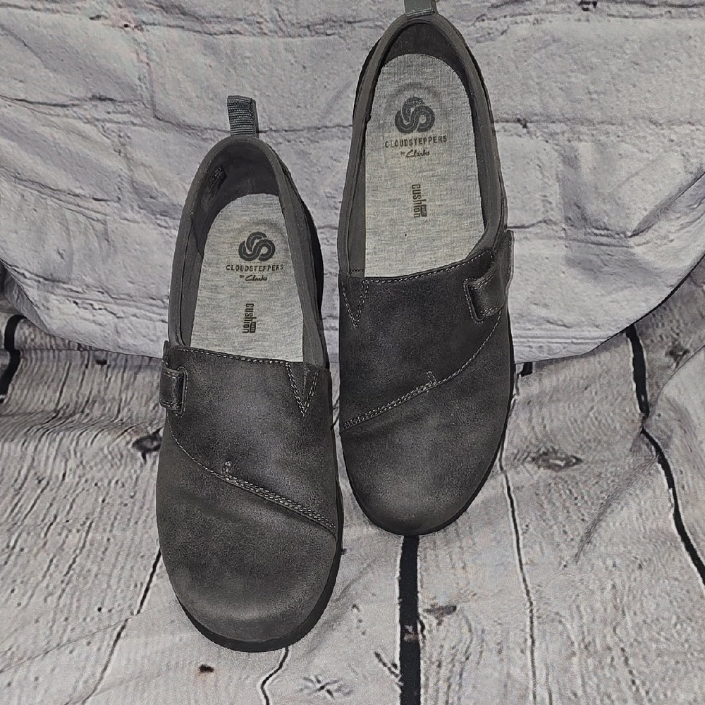 Clarks Cloudsteppers Gray Slip-On Shoes